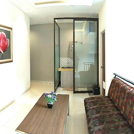 Orienchi House 호텔 자카르타 외부 사진